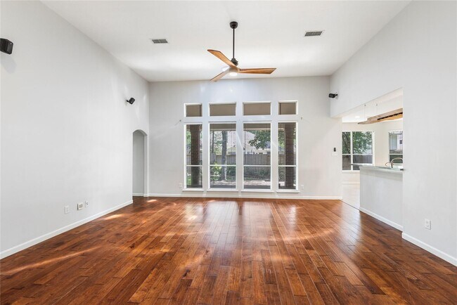 Photo - 11 Belcarra Pl