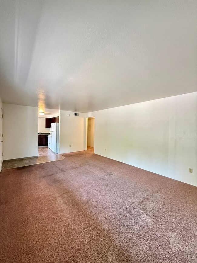 Photo - 330 Independence Cir Unit 330D