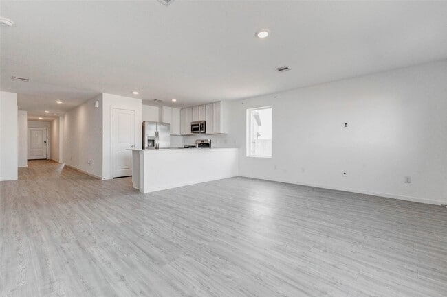 Photo - 6655 Orange Daylily Ln