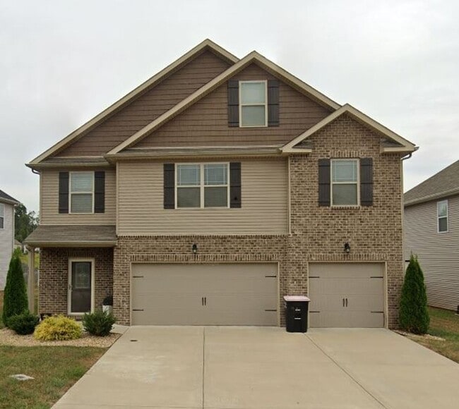 Building Photo - 113 Darby Dr