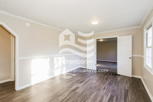 Photo - 4378 Saxon Dr