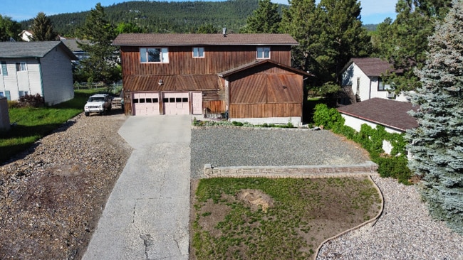 Building Photo - 718 Darby St Unit A