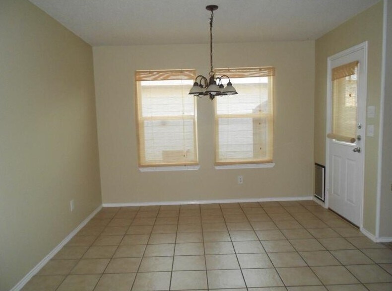 Photo - 9512 George Washington Dr