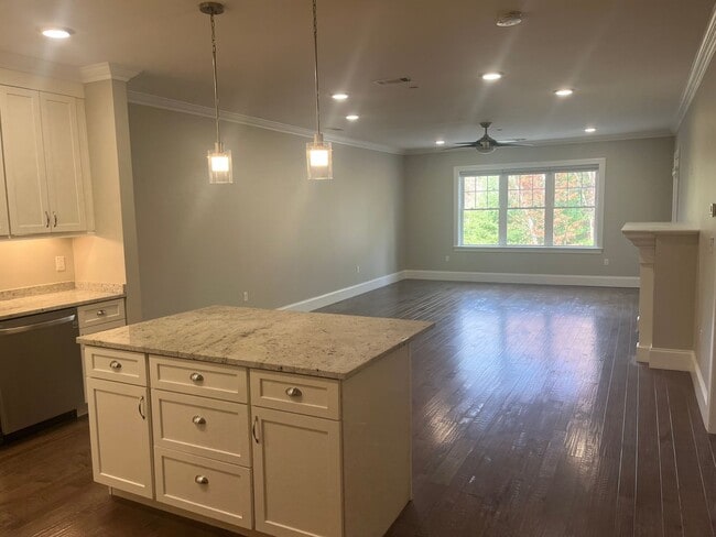 Photo - Water Pointe Unit 8ISL-216