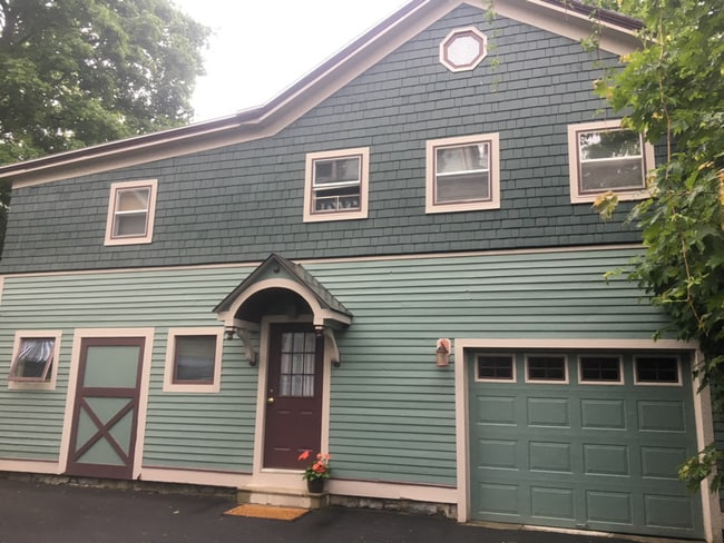 66 Caroline St