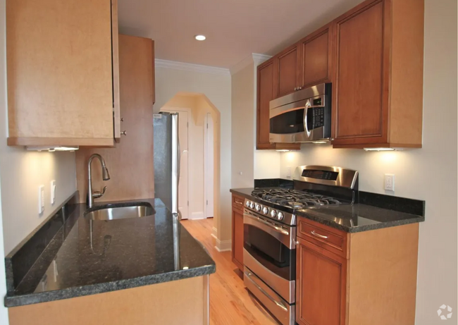 Building Photo - 60 Brattle St Unit 506 Rental