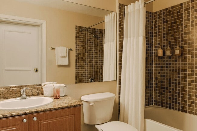 Photo - 7371 Universal Blvd Unidad SI ID1285730P