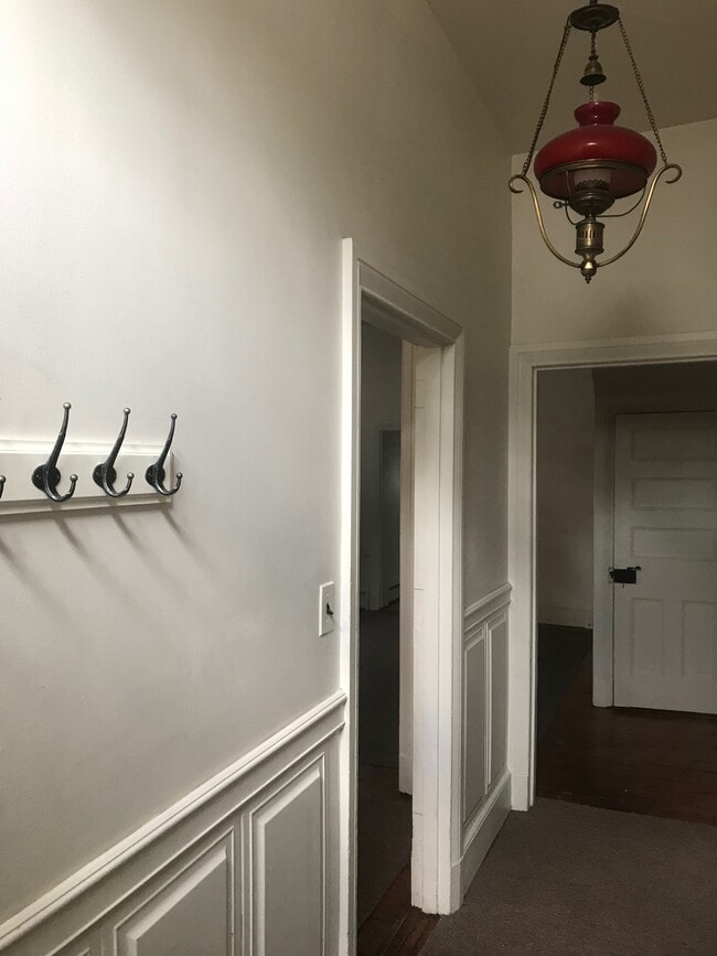 Photo - 26 N New St