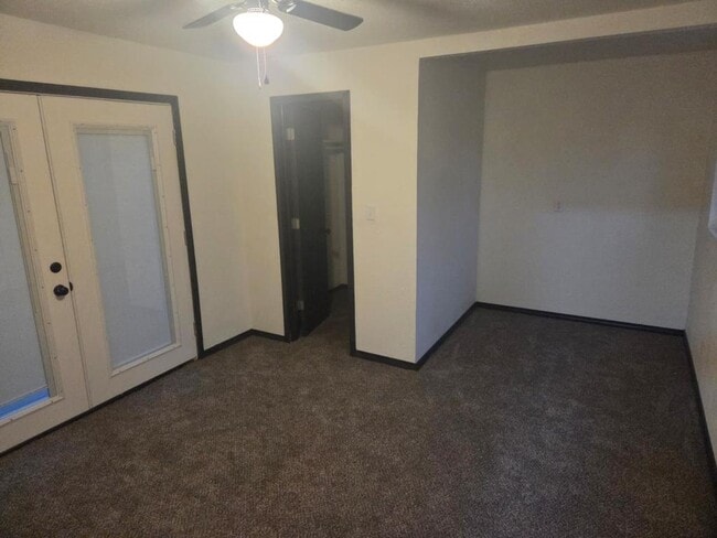 Photo - 119 Delaware St