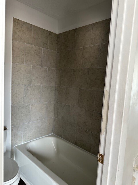 Photo - 8722 Maplecrest Dr