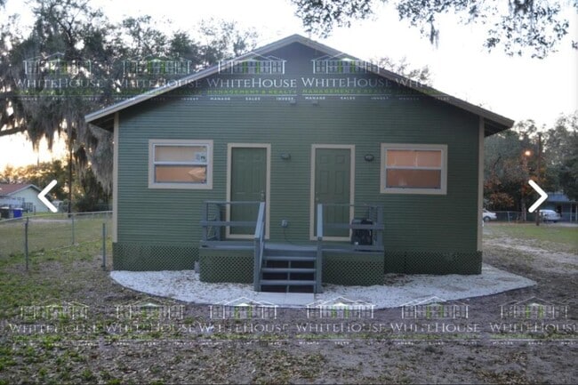 1031 Neville Ave