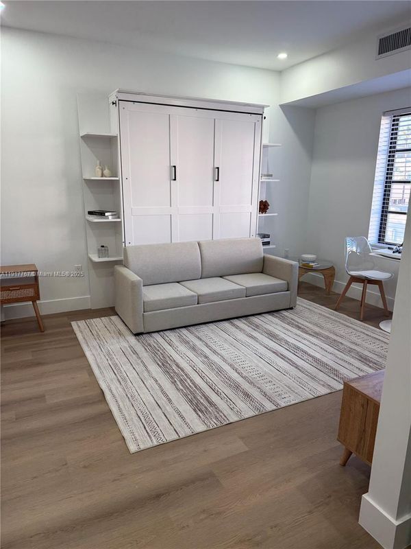 Photo - 1619 Jefferson Ave