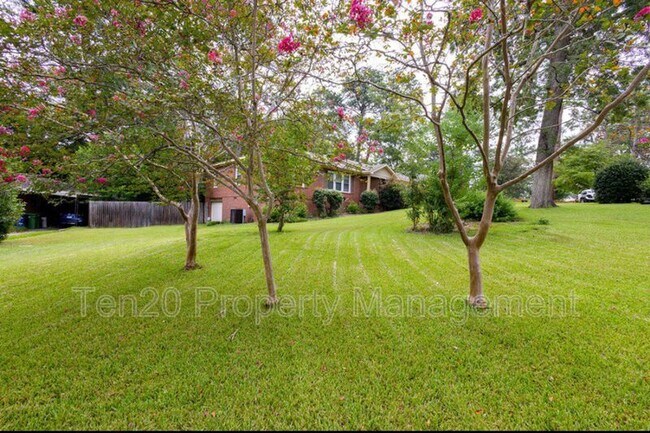 Photo - 3701 East Britt David Rd