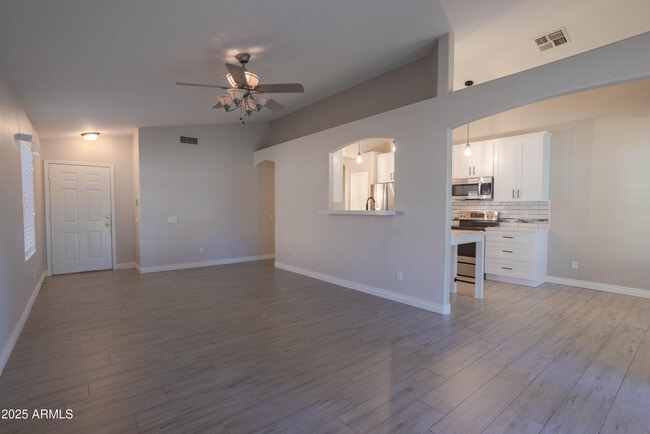 Photo - 1022 N Bogle Ave