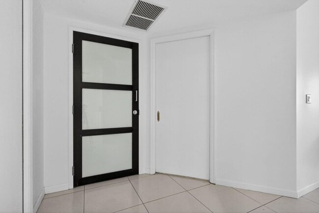 Photo - 9595 Collins Ave Unit N-8F