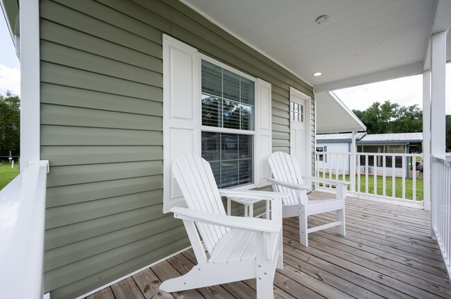 Photo - 206 E Gleneagles Rd