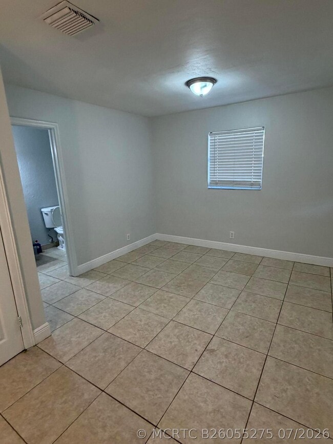 Photo - 5572 SW 6th Ct