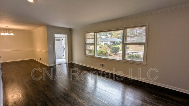 Photo - 294 Robin Ln SE