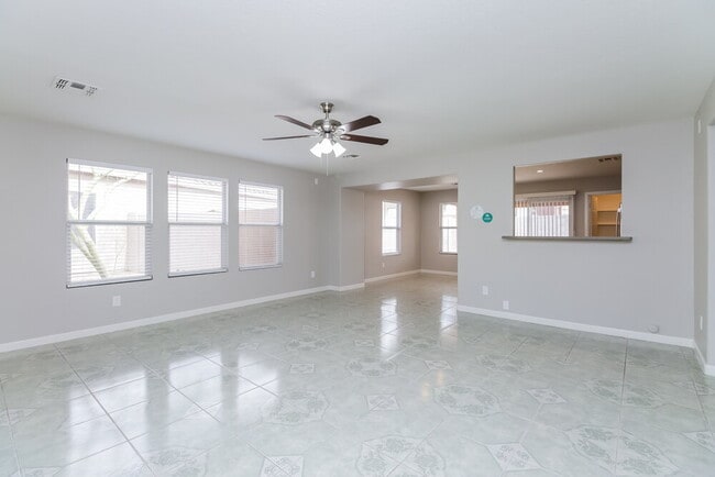 Photo - 2819 S Channing