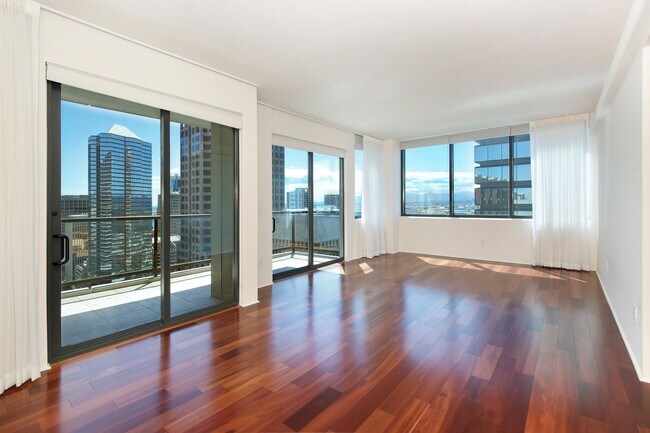 Photo - Private and Secure!! The Pinnacle Honolulu Unit 22