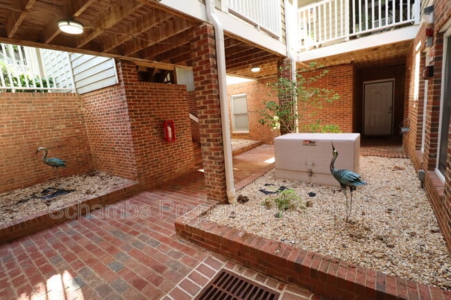 Photo - 510 Springfork Dr