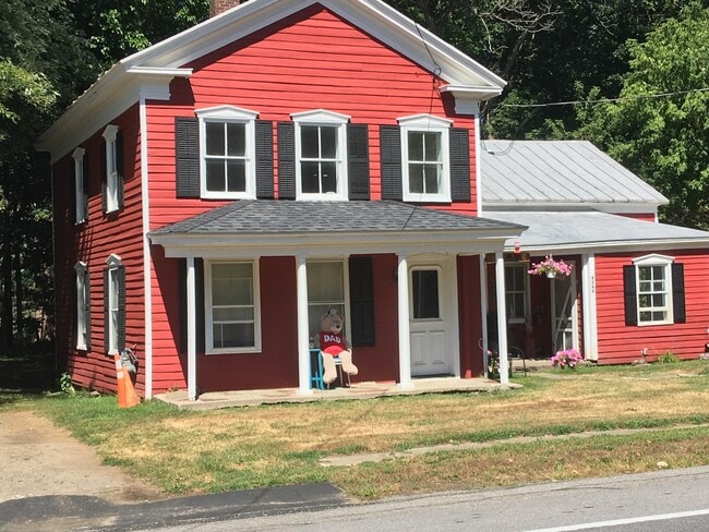 Building Photo - 4248 NY 104 Unit Red - 1E