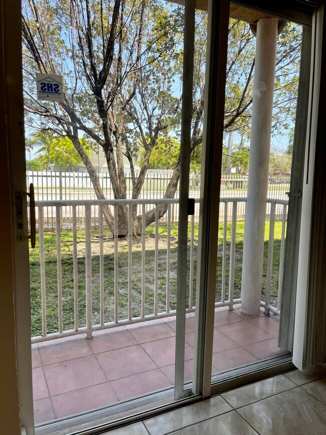 Photo - 17350 NW 67th Ave Unit 109