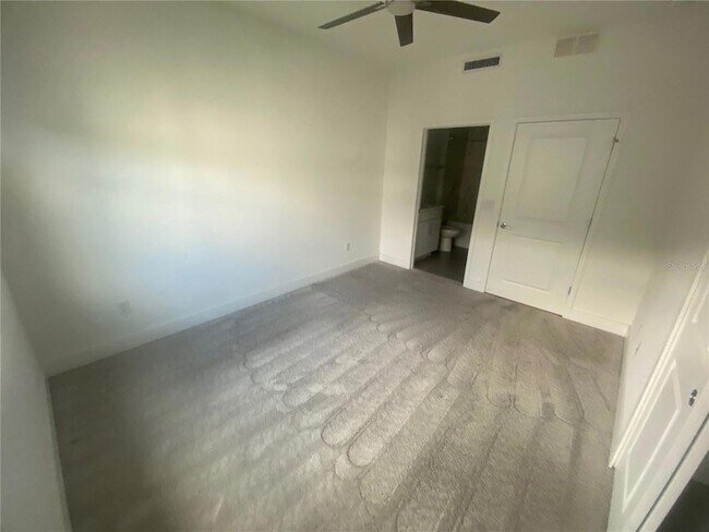 Photo - 2511 N Grady Ave