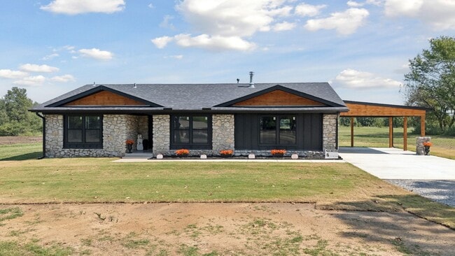 Photo - REIMAGINED/LIKE NEW...