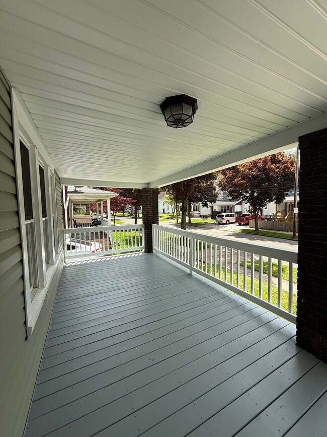 Photo - 825 Avon St Unidad #1