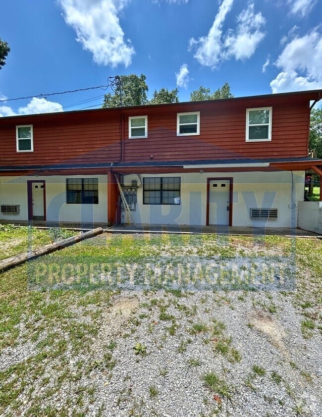 Building Photo - 956 Thompson Springs Rd SE Unit Apt 7