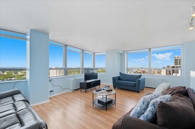 Photo - 5701 N Sheridan Rd Unit 26B