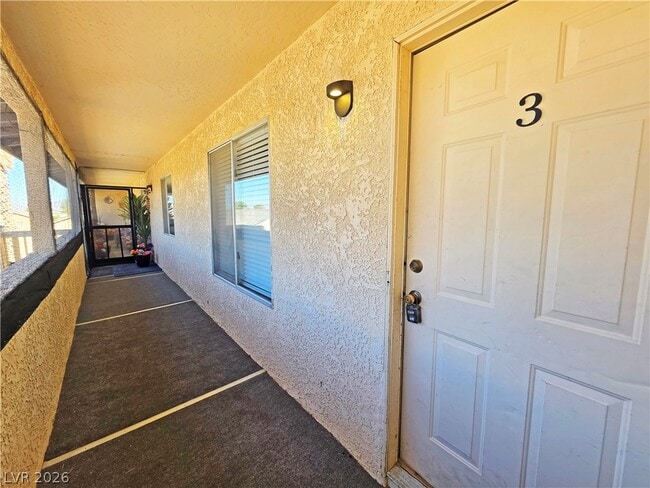 Photo - 1444 Star Rd
