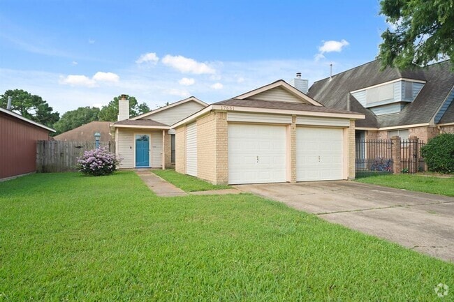 Building Photo - 17651 Northfalk Dr Rental