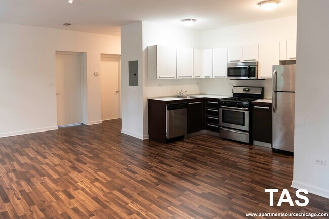 Photo - 1544 W Glenlake Ave Unidad 2D