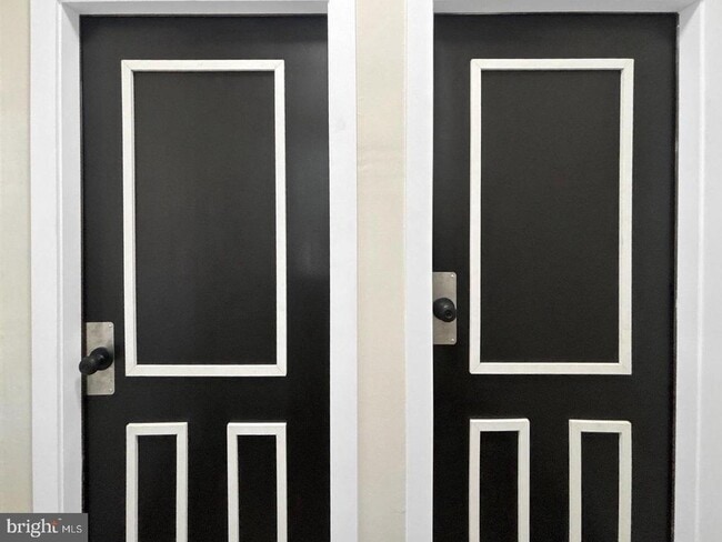 Building Photo - 2306 Wichita Ave