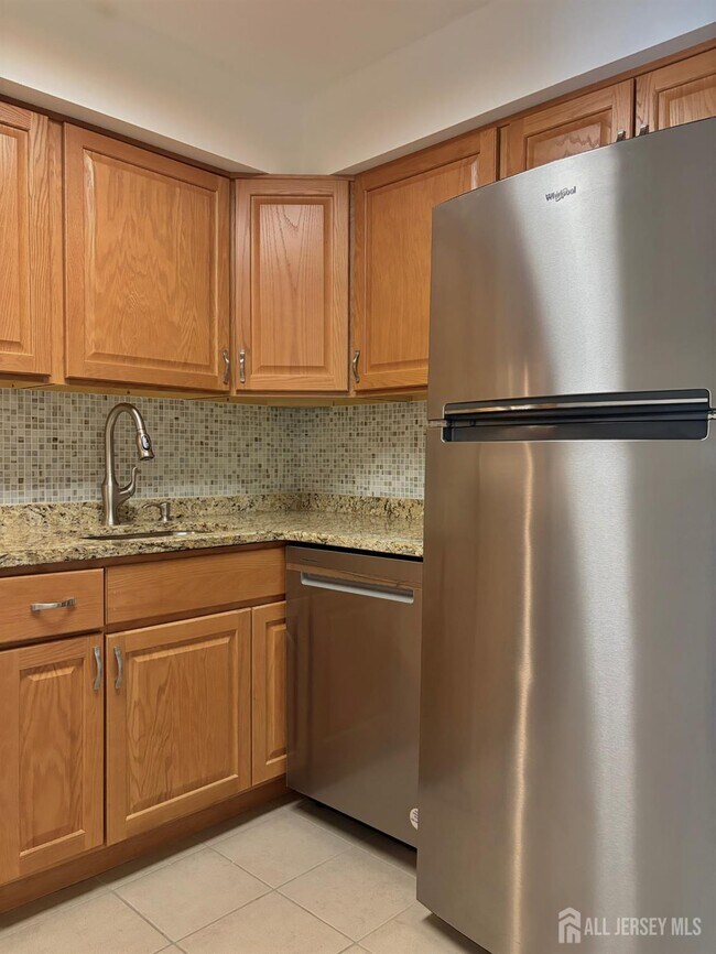 Photo - 43 Deerberry Ln