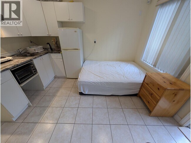 Photo - 4XXX Reid St