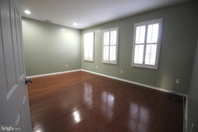 Photo - 151 Jackson St Townhome