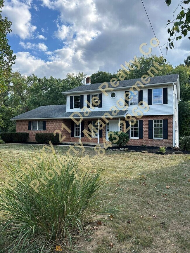 Photo - Gorgeous 4 Bedroom Home located in Northeastern School District with a 2 Car Garage