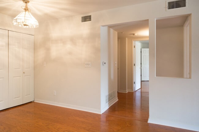 Photo - Conveniently Located Modern Two Bedroom Condo For Rent in Westwood Condominiums Unit 116