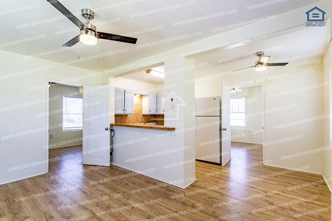 Photo - 1308 NW Williams Ave