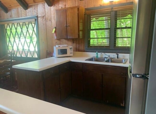 Photo - 24 Chalet Village Dr