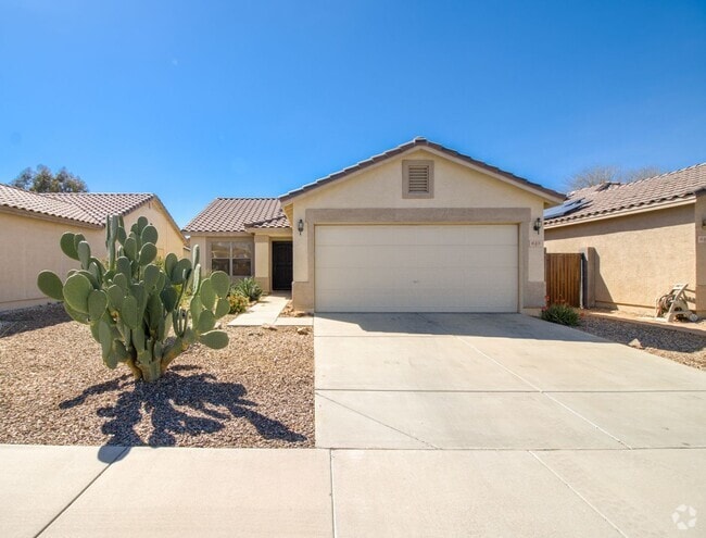 Building Photo - Beautiful home in SK Ranch!