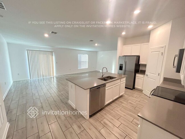 Photo - 925 Washington St