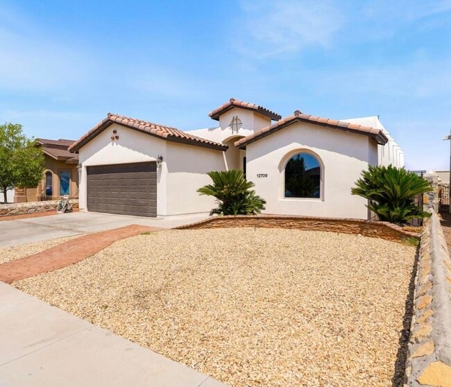 Building Photo - 12709 Cozy Cove Ave