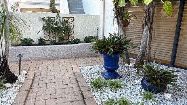 Building Photo - 9615 Halyards Ct Unit 12