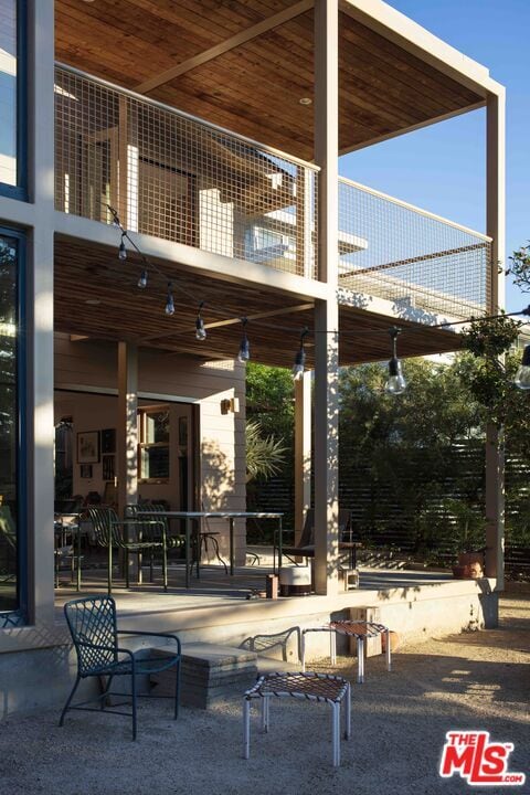 Building Photo - 2169 Lemoyne St