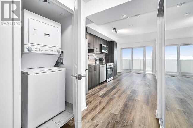 Photo - 1010 Sandy Beach Rd Unité 604