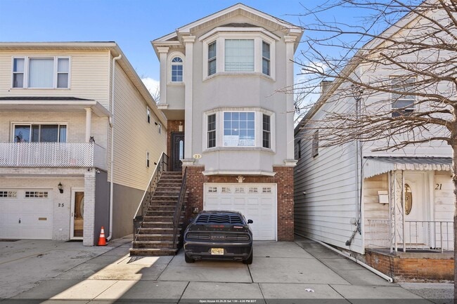 Building Photo - 23 Reynolds Ave